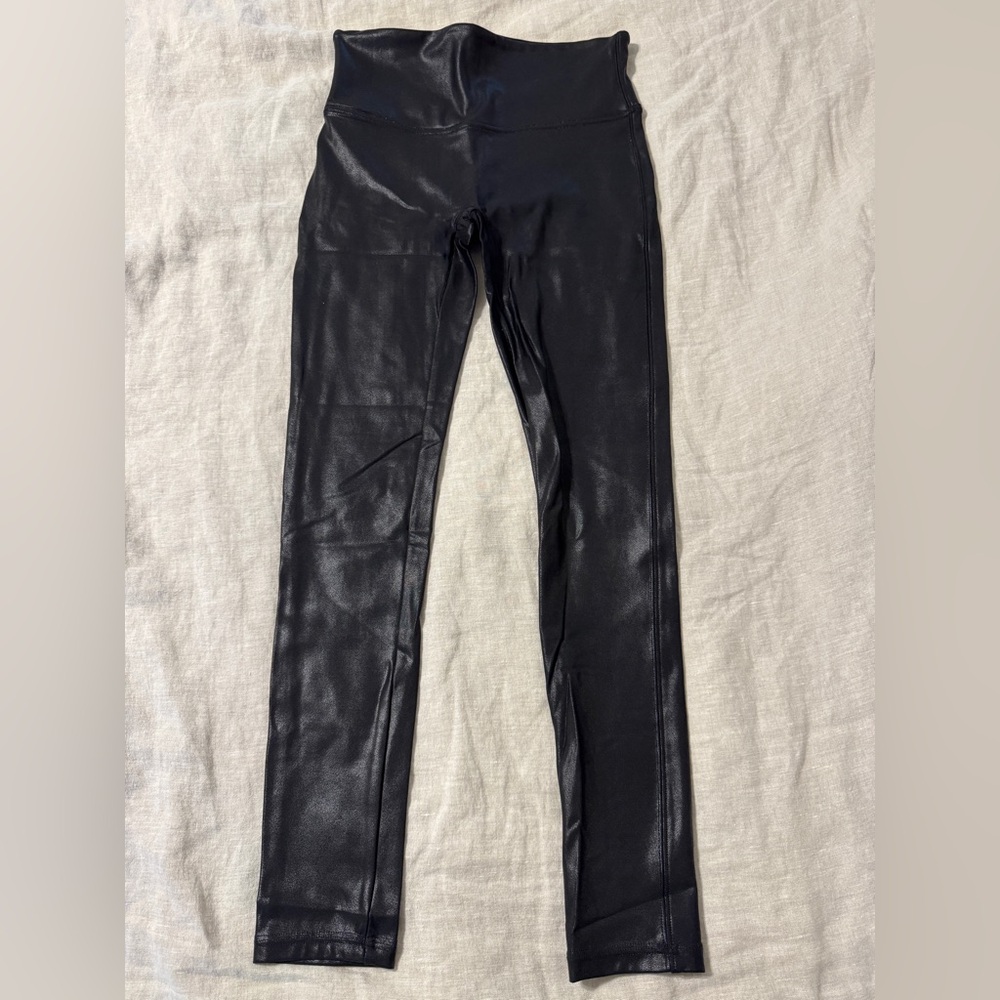 Spanx faux leather leggings medium petite